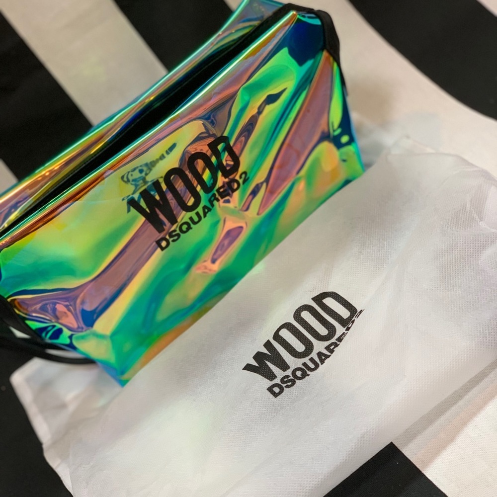 DSQUARED2 Mirrored Cosmetic Bag - Picture 4 of 9